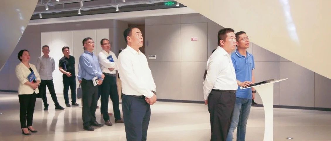 上海市市场监督治理局党组书记、局长倪俊南一行到庄闲游戏·(中国区)有限公司官网科技调研